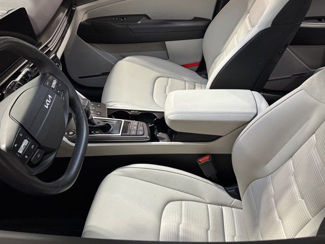 Used 2026 Kia Sportage SX image 27