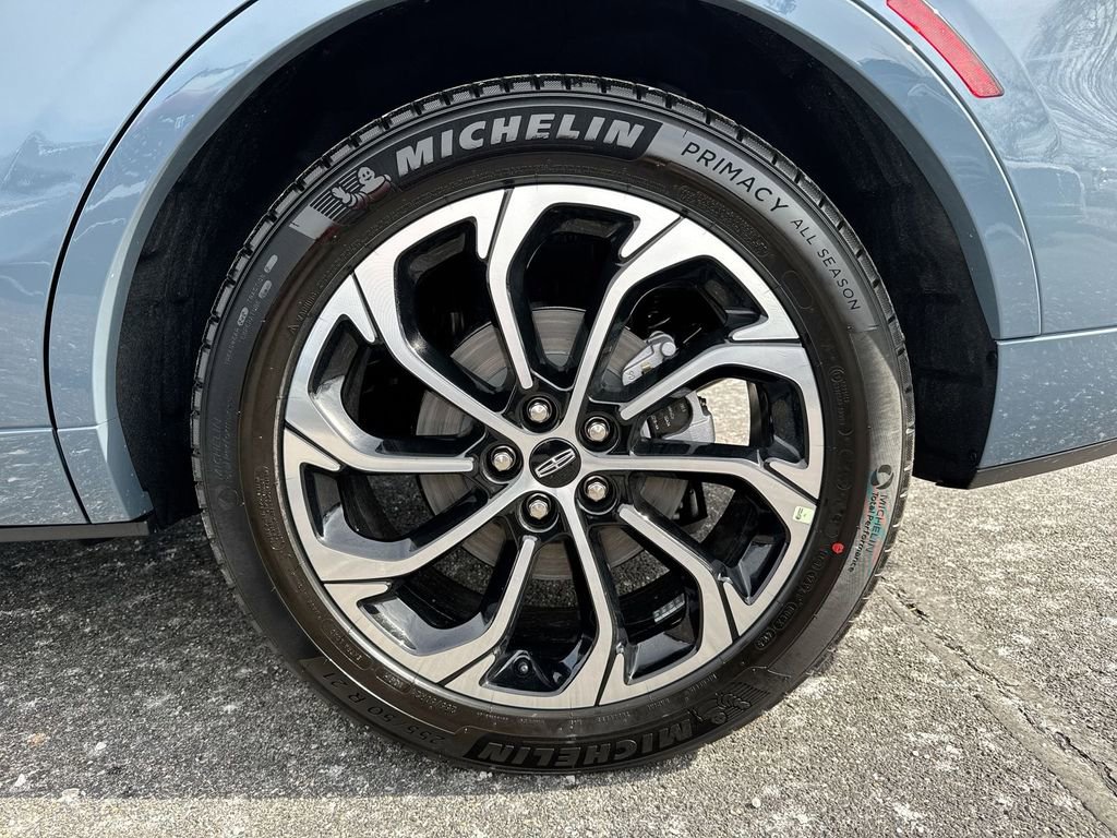 New 2026 Lincoln Nautilus Reserve image 28