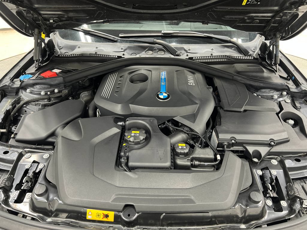 Used 2018 BMW 330e RWD image 29