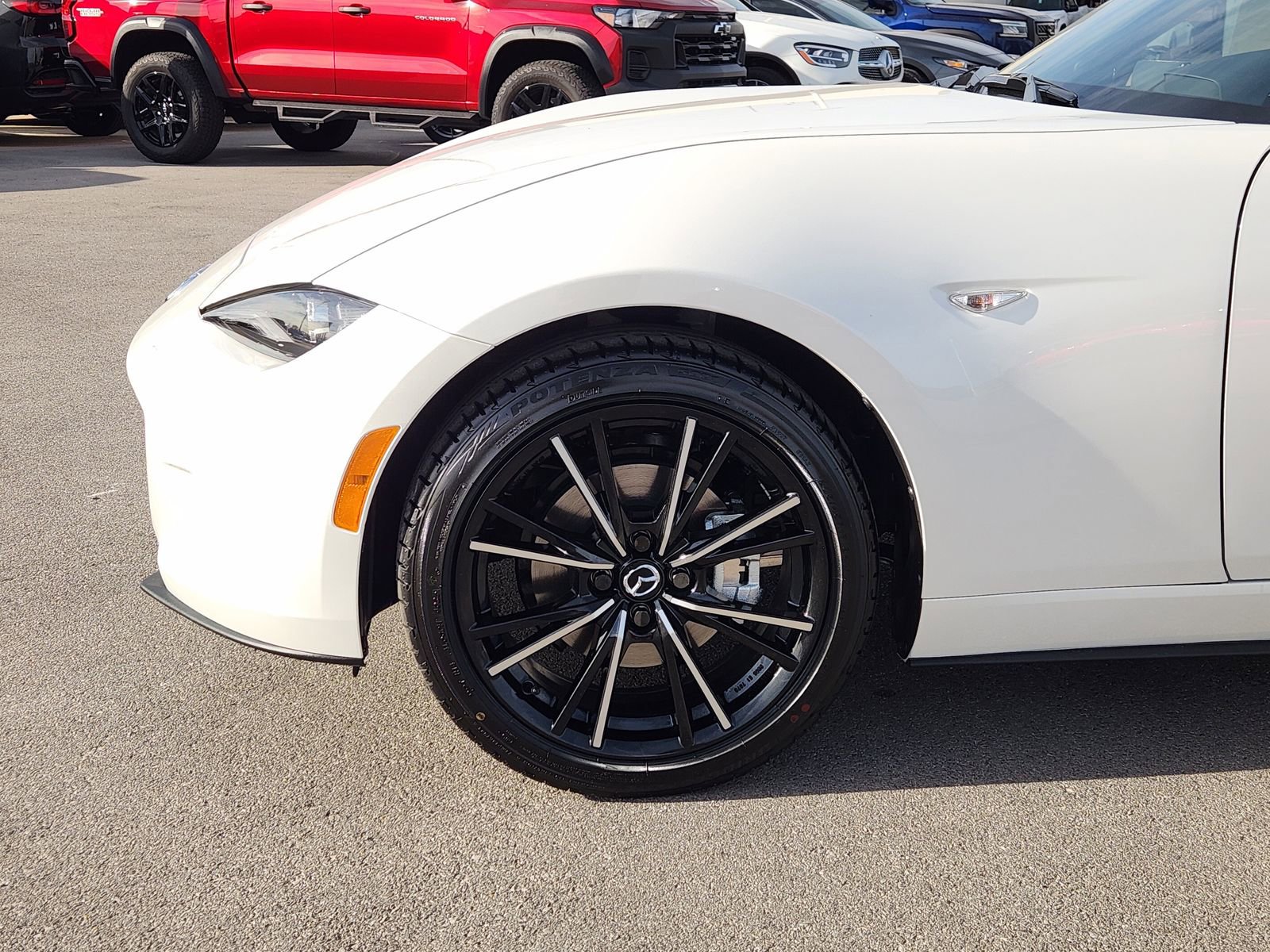 New 2025 MAZDA MX-5 Miata Grand Touring image 9