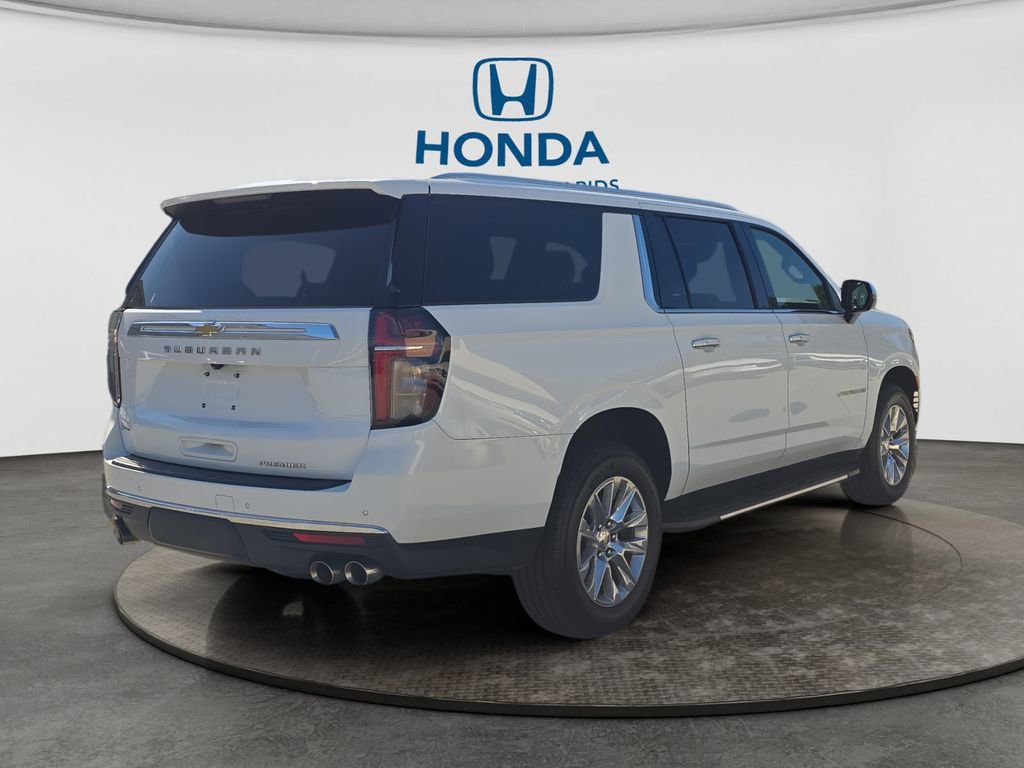 Used 2024 Chevrolet Suburban Premier image 5