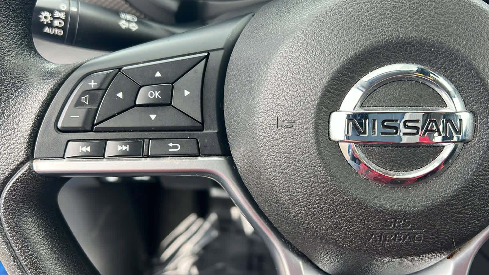 Used 2021 Nissan Kicks SV image 19