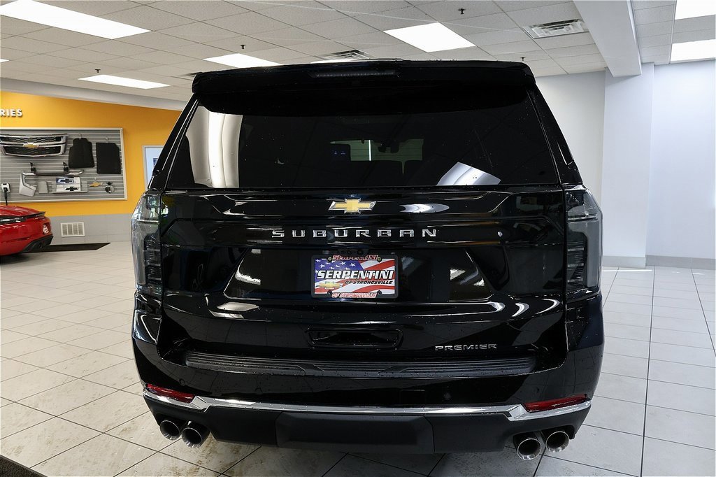 New 2026 Chevrolet Suburban Premier image 5