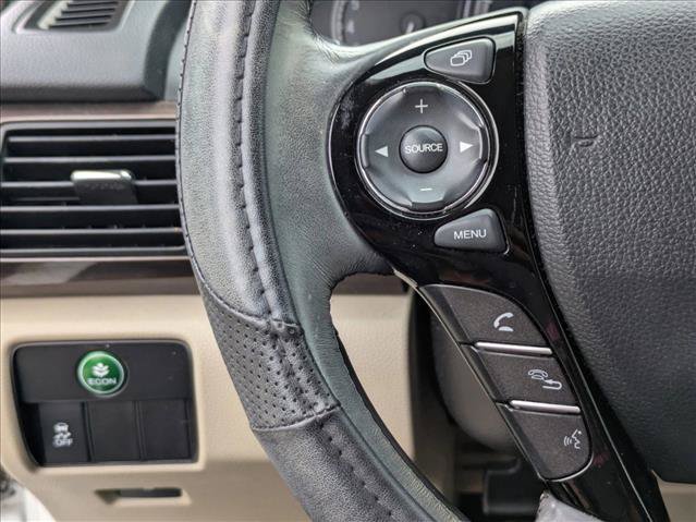 Used 2017 Honda Accord EX-L image 10