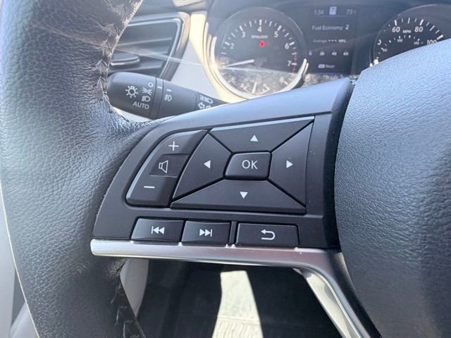 Certified 2022 Nissan Rogue Sport SL w/ Premium Package FWD image 10