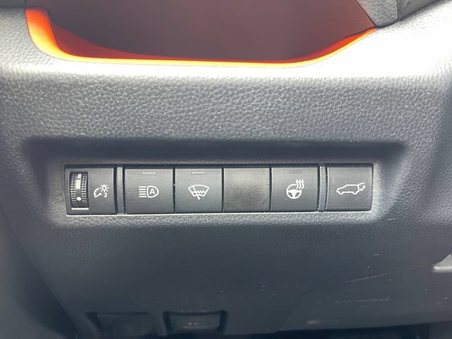Used 2019 Toyota RAV4 Adventure w/ Cold Weather Package AWD/4WD image 26