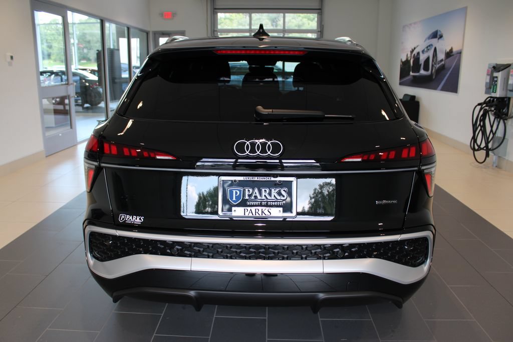 New 2026 Audi Q3 quattro 2.0T AWD/4WD image 26