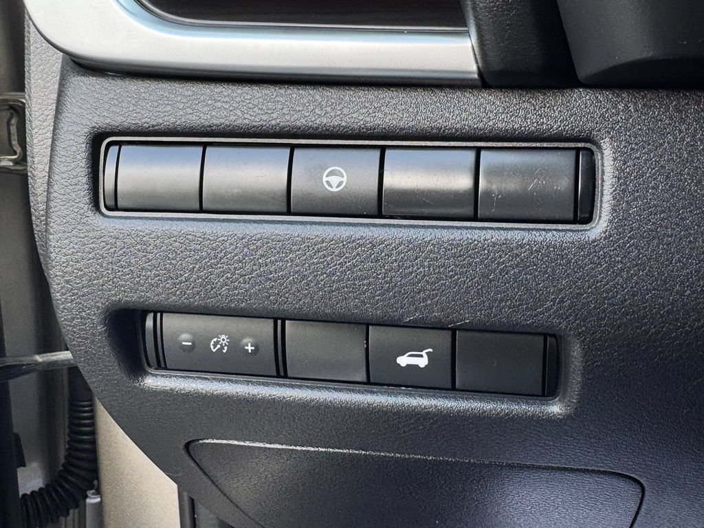 Used 2021 Nissan Rogue SL AWD/4WD image 30