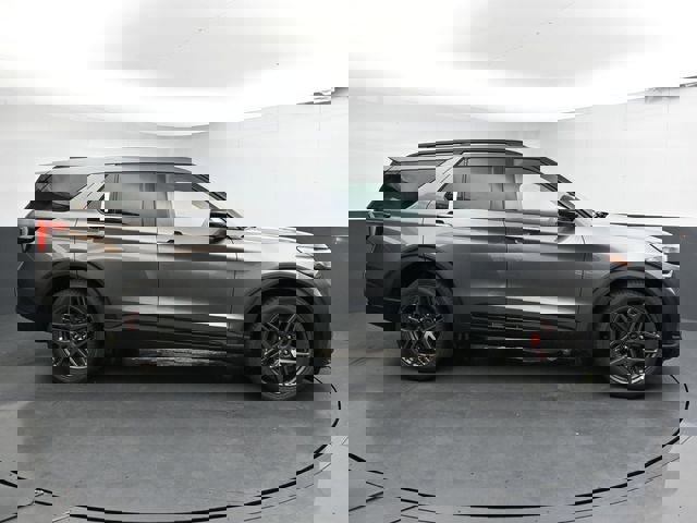 New 2026 Ford Explorer ST AWD/4WD image 13