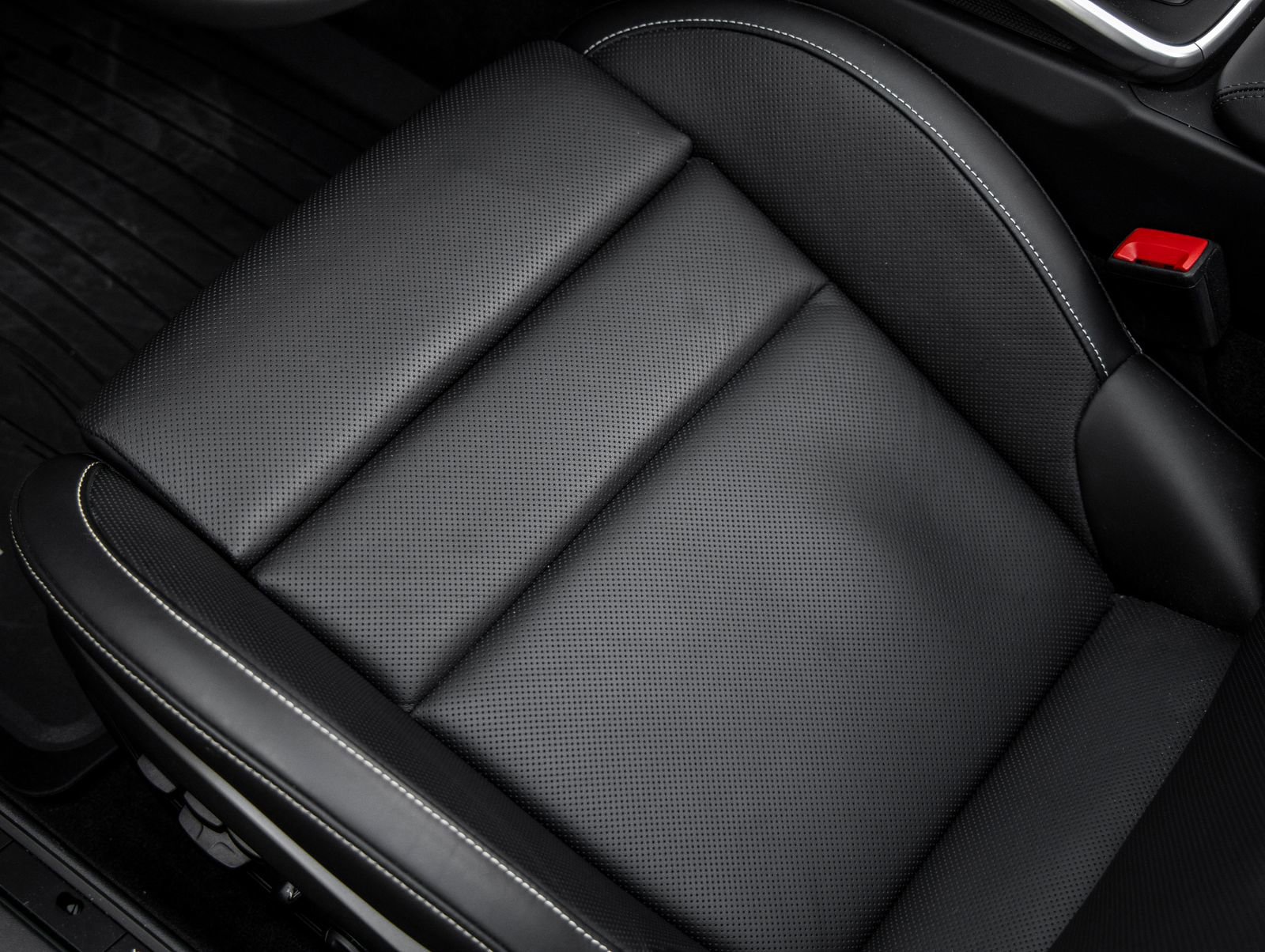 Certified 2024 Porsche 911 Turbo S image 28