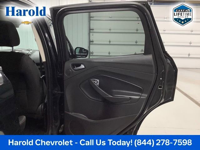 Used 2017 Ford Escape SE w/ Equipment Group 201A image 8