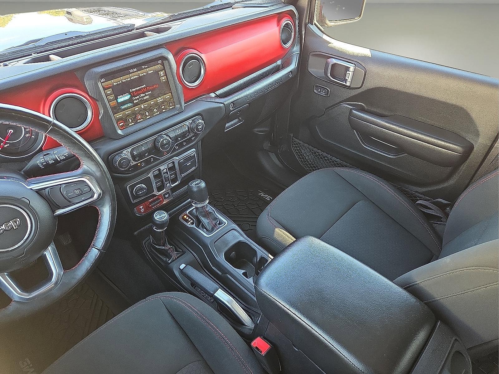 Used 2018 Jeep Wrangler Unlimited Rubicon image 12