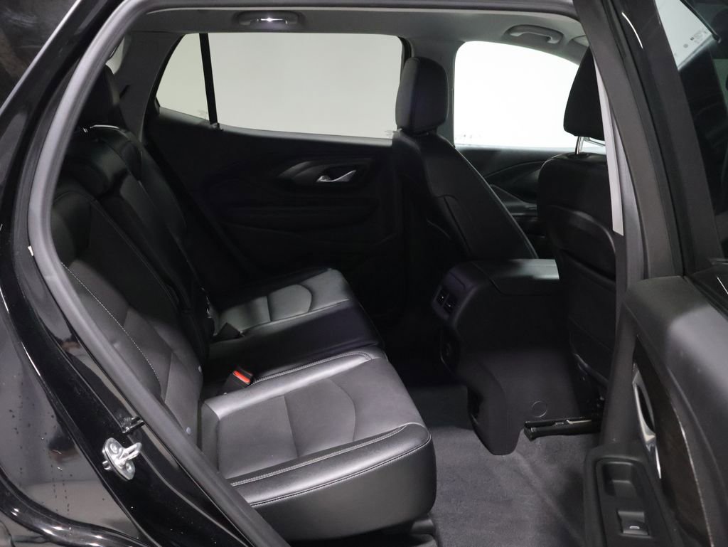 Used 2024 GMC Terrain SLT AWD/4WD image 20