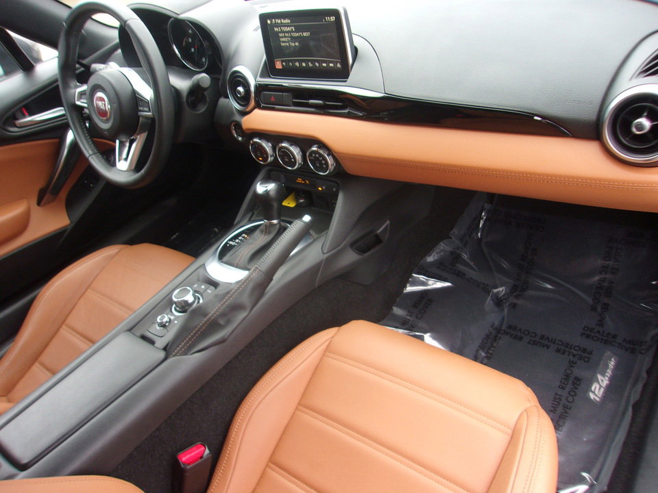 Used 2019 FIAT 124 Spider Lusso w/ Convenience Group image 12