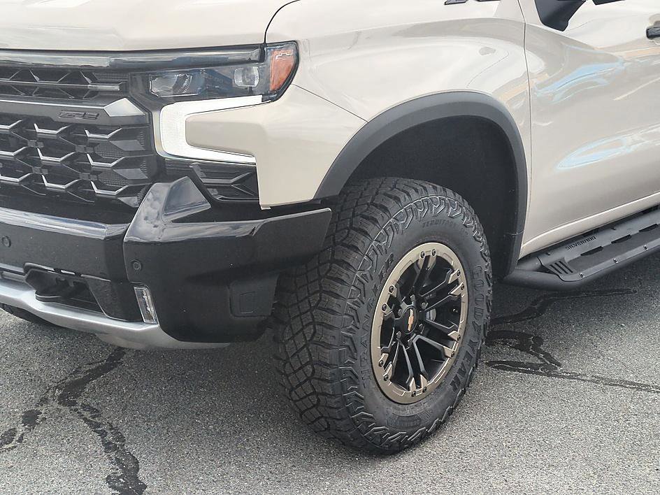 New 2026 Chevrolet Silverado 1500 ZR2 AWD/4WD image 9