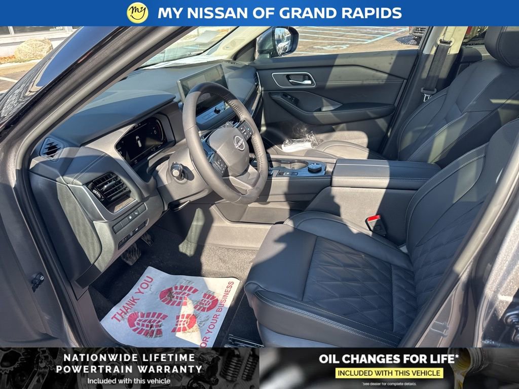 New 2026 Nissan Rogue Platinum w/ Platinum Premium Package image 12