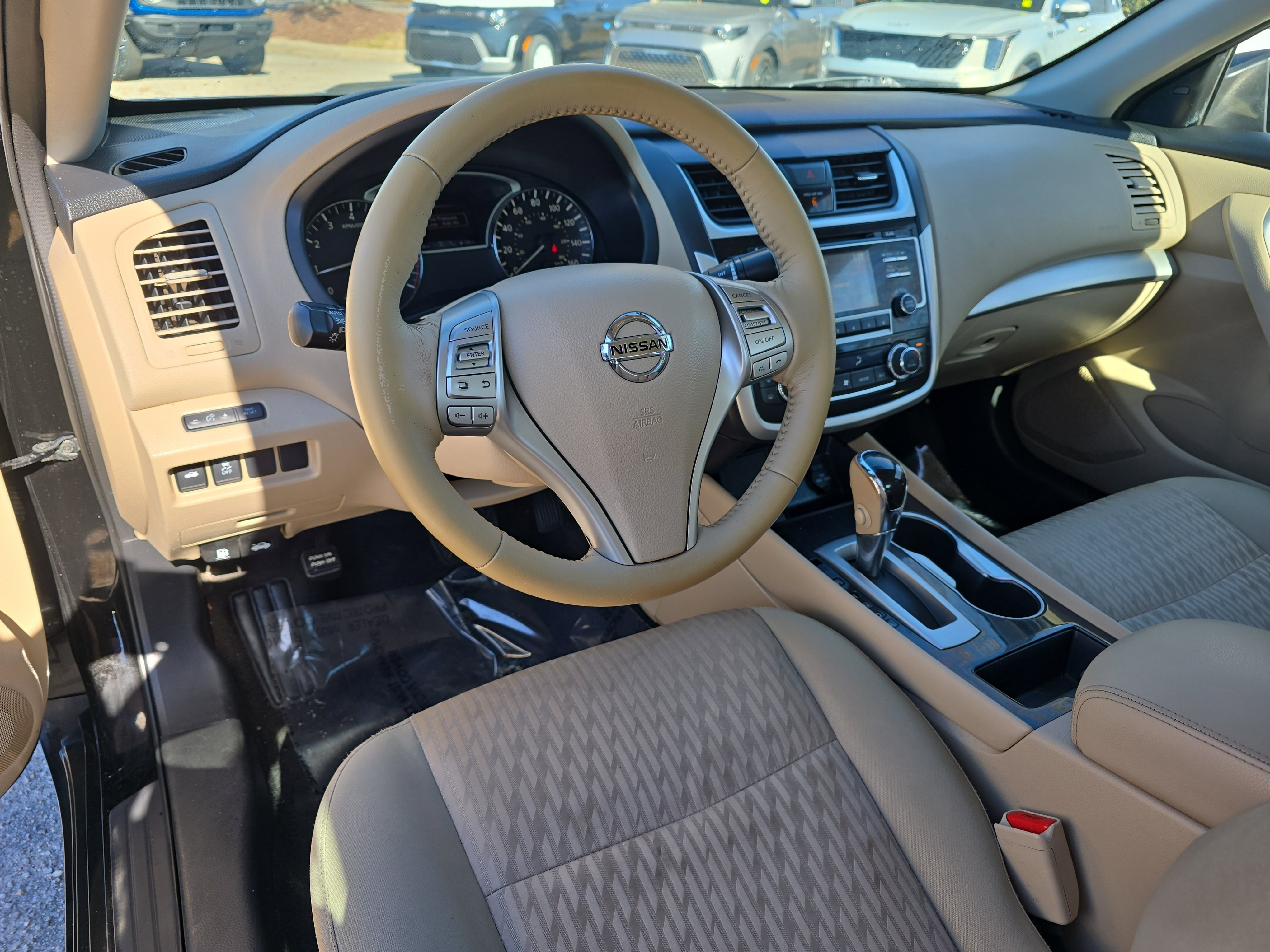 Used 2018 Nissan Altima 2.5 SV image 16