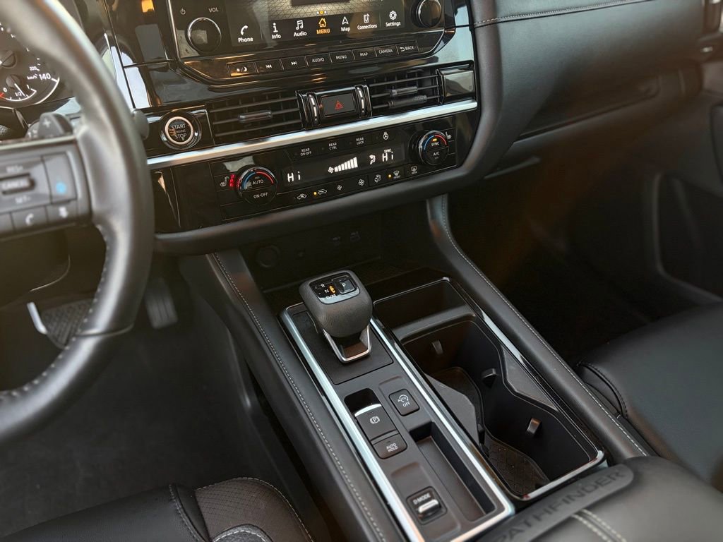 Certified 2024 Nissan Pathfinder SL w/ SL Premium Package image 22