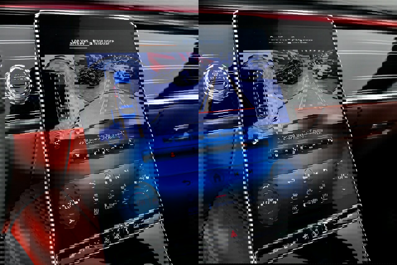 Used 2024 Mercedes-Benz S 63 AMG S image 37