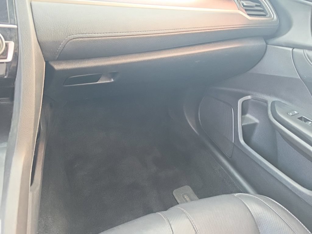 Used 2017 Honda Civic EX-L image 18