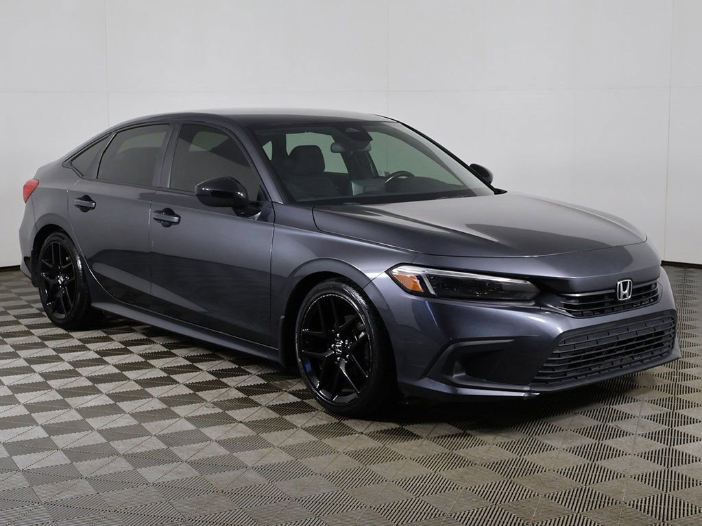 Used 2024 Honda Civic Sport image 2