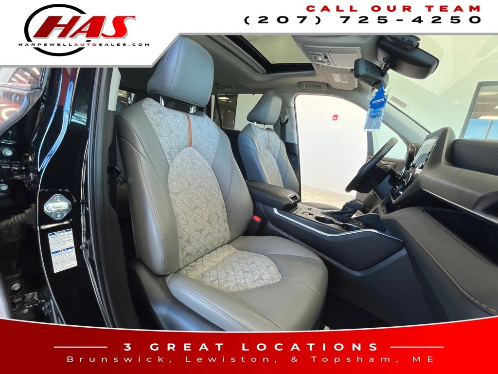 Used 2022 Toyota Highlander Bronze Edition image 15