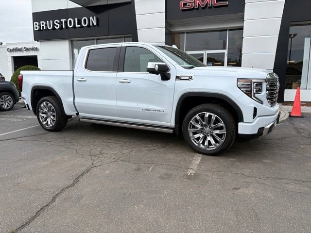 New 2026 GMC Sierra 1500 Denali w/ Denali Reserve Package AWD/4WD image 1
