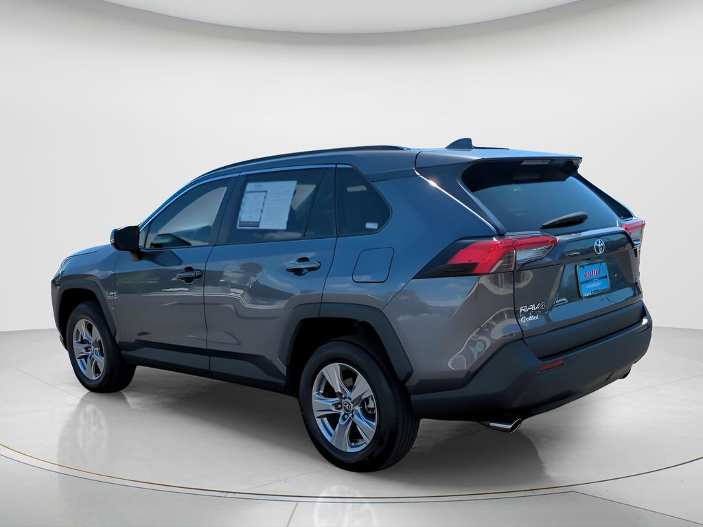 Used 2023 Toyota RAV4 XLE w/ Convenience Package image 8