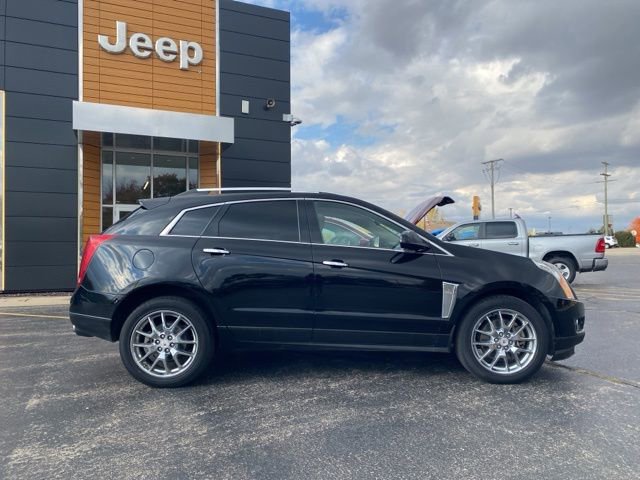 Used 2015 Cadillac SRX Premium w/ Trailering Package image 3