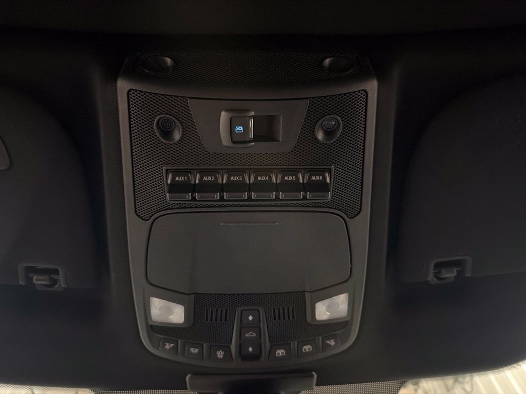 Used 2017 Ford F250 Platinum w/ Platinum Ultimate Package AWD/4WD image 48