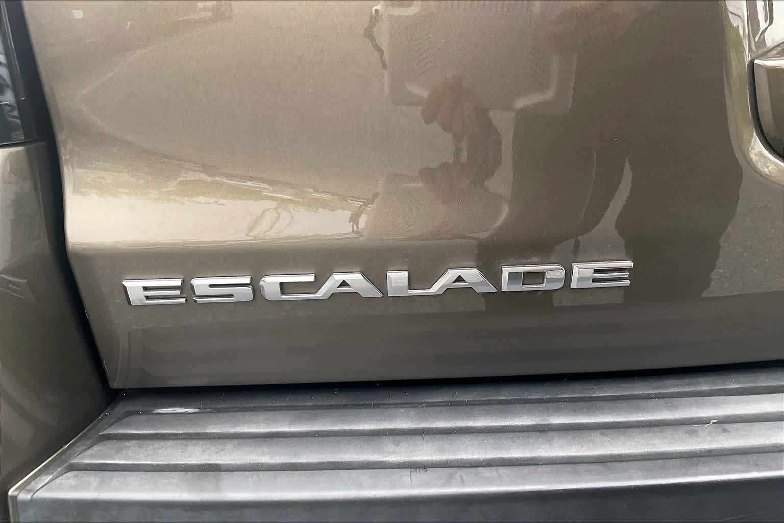 Used 2015 Cadillac Escalade ESV Luxury AWD/4WD image 33