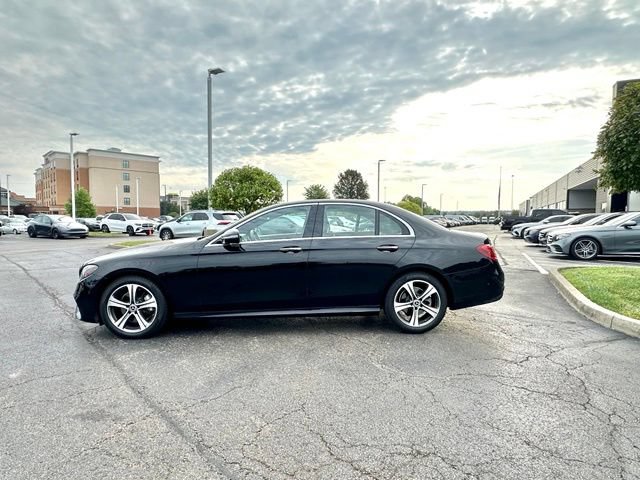 Used 2018 Mercedes-Benz E 300 4MATIC image 8