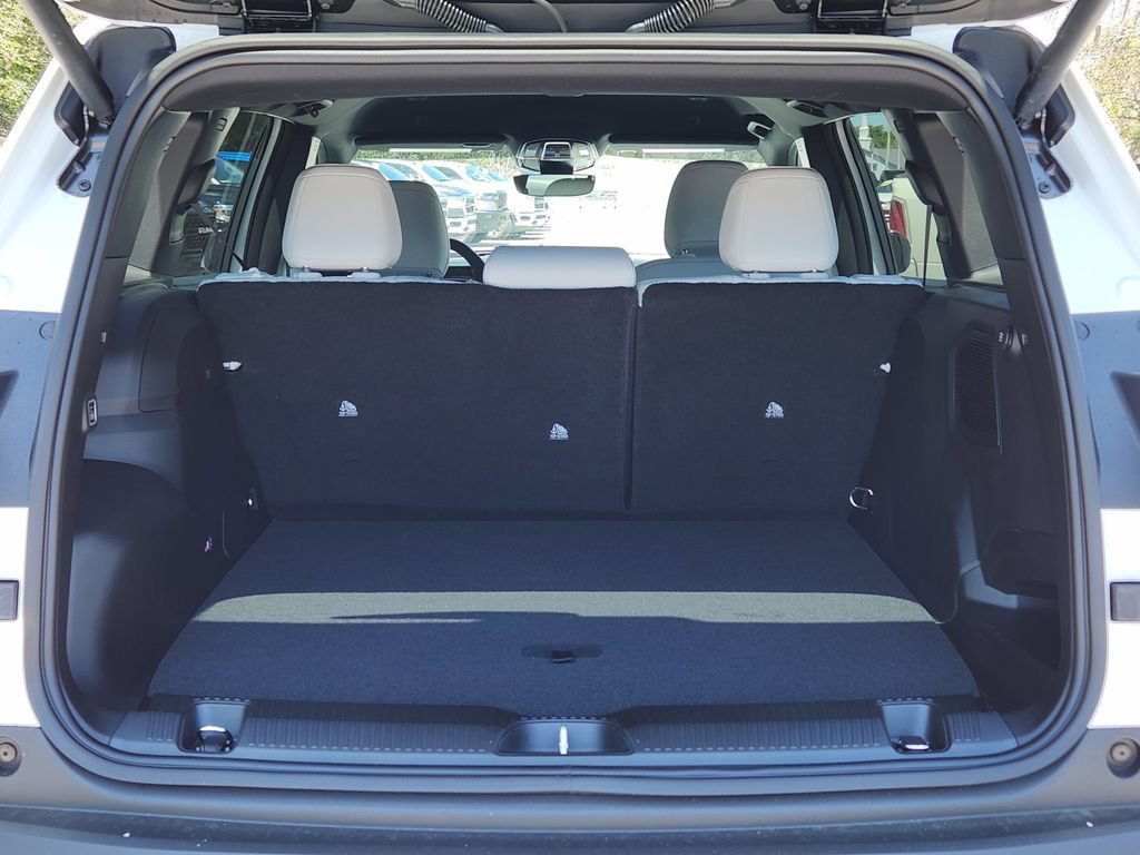 New 2026 Jeep Cherokee Limited AWD/4WD image 9