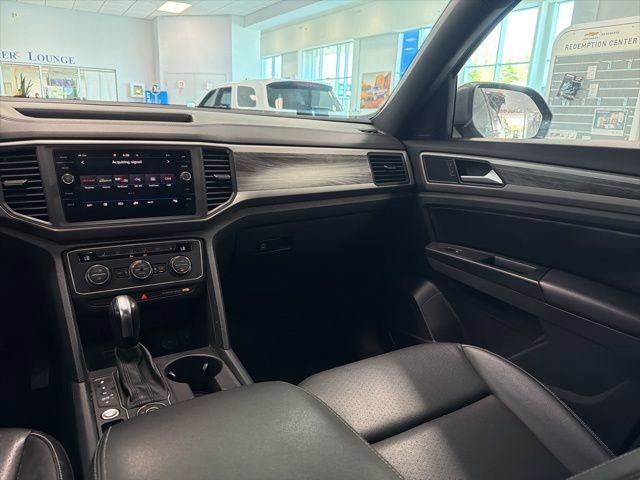 Used 2020 Volkswagen Atlas Cross Sport SE w/ Panoramic Sunroof Package AWD/4WD image 26