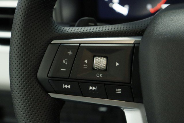New 2026 Mitsubishi Outlander SE FWD image 9