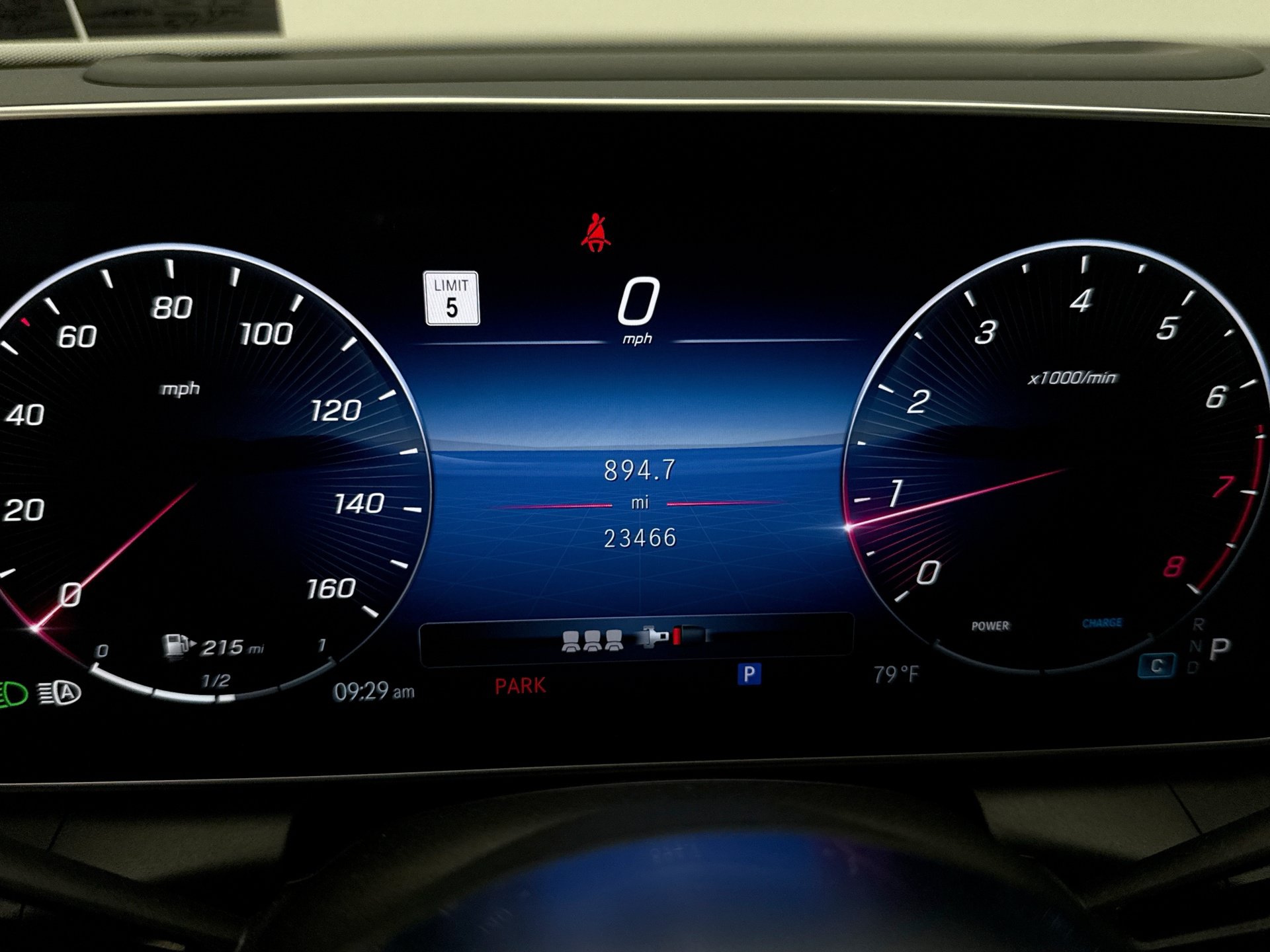 Used 2024 Mercedes-Benz GLC 300 4MATIC image 13