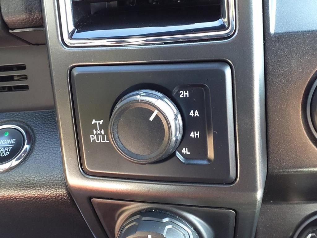 Used 2020 Ford F150 Lariat AWD/4WD image 26