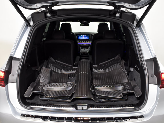 Used 2025 Mercedes-Benz GLS 450 4MATIC image 45