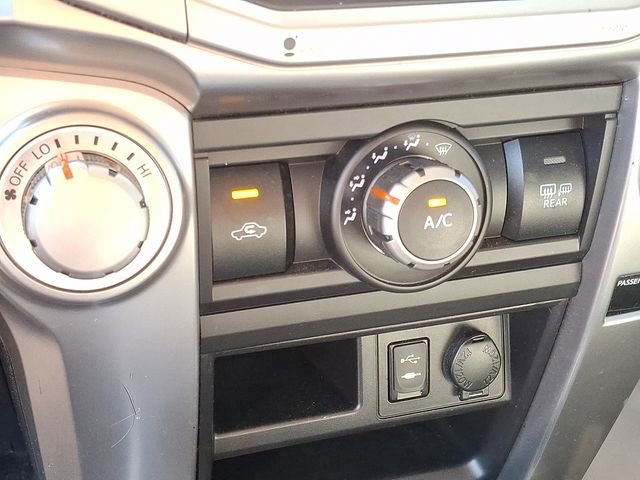 Used 2015 Toyota 4Runner SR5 AWD/4WD image 11