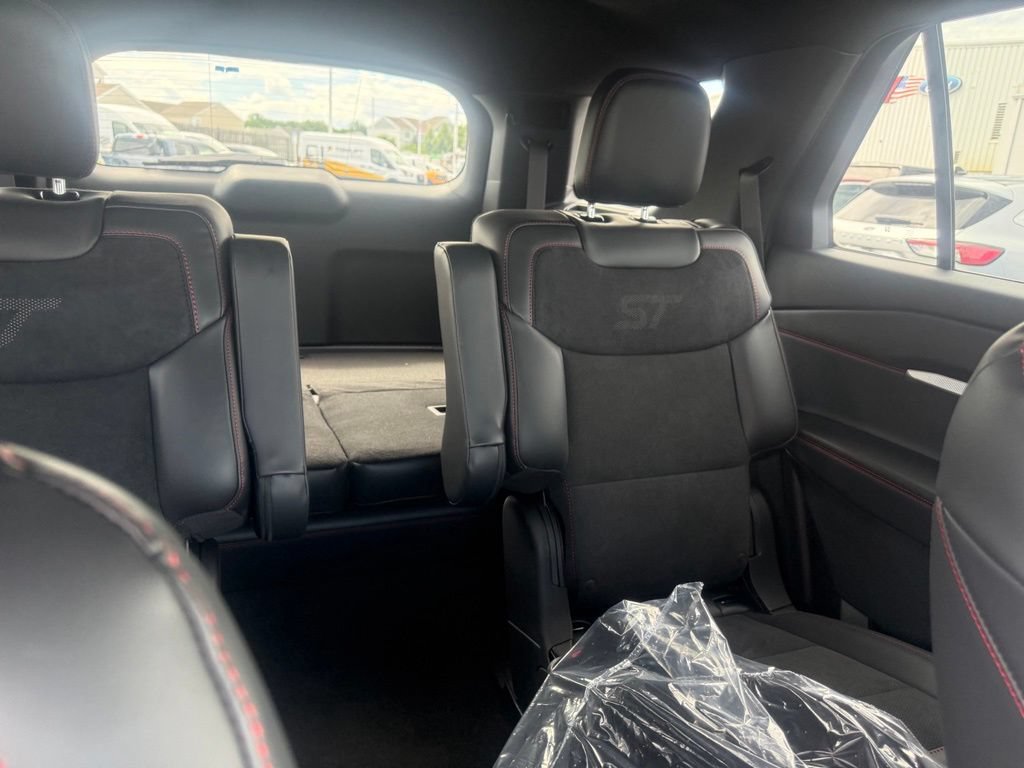New 2026 Ford Explorer ST AWD/4WD image 61