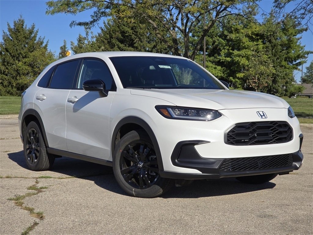 New 2026 Honda HR-V Sport image 2