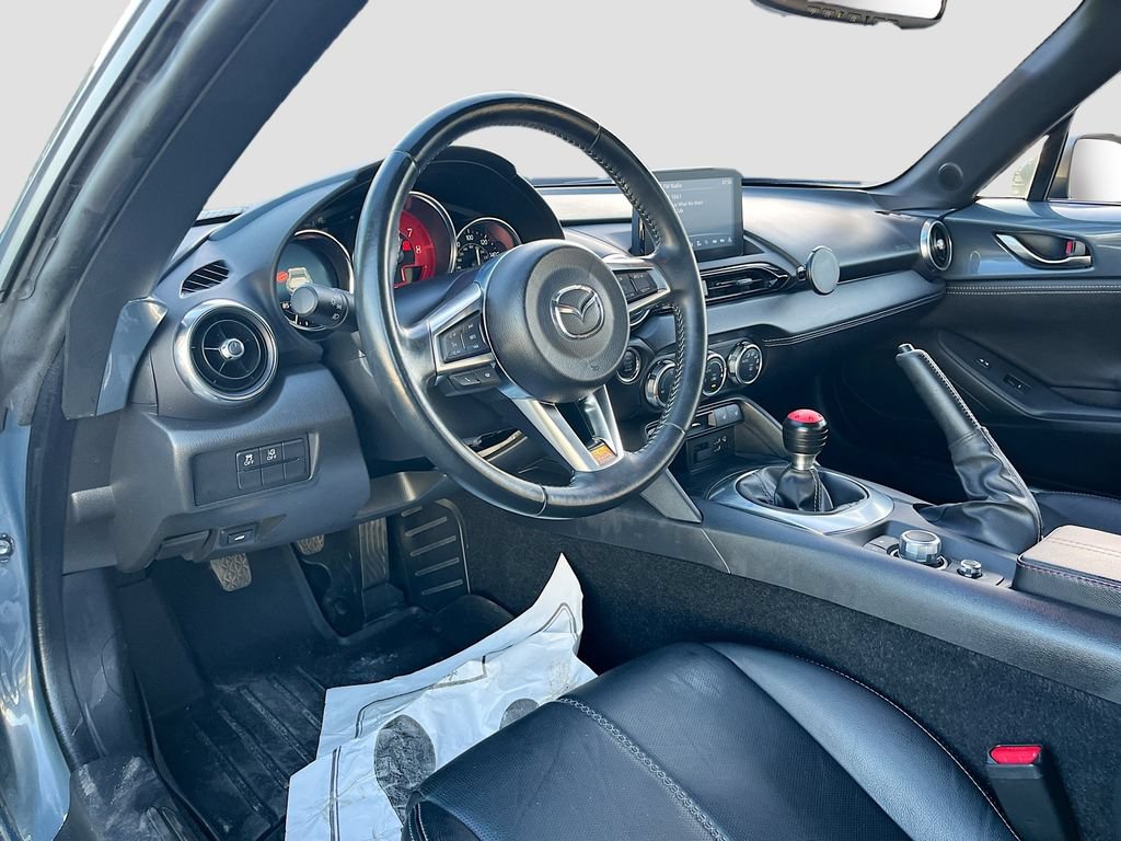 Used 2022 MAZDA MX-5 Miata RF Grand Touring RWD image 9