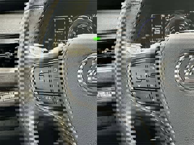 Used 2020 Lexus UX 250h w/ Premium Package image 9