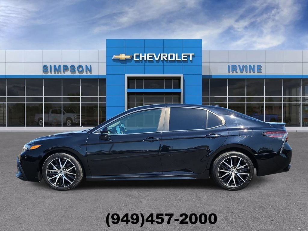 Used 2023 Toyota Camry SE FWD image 5