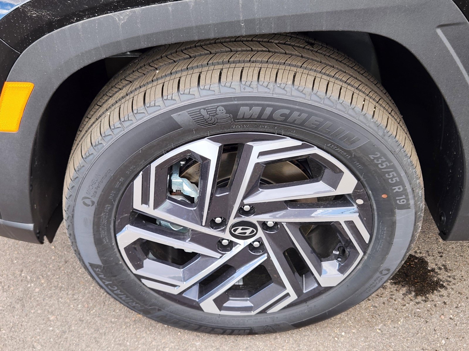 New 2026 Hyundai Tucson Limited AWD/4WD image 16