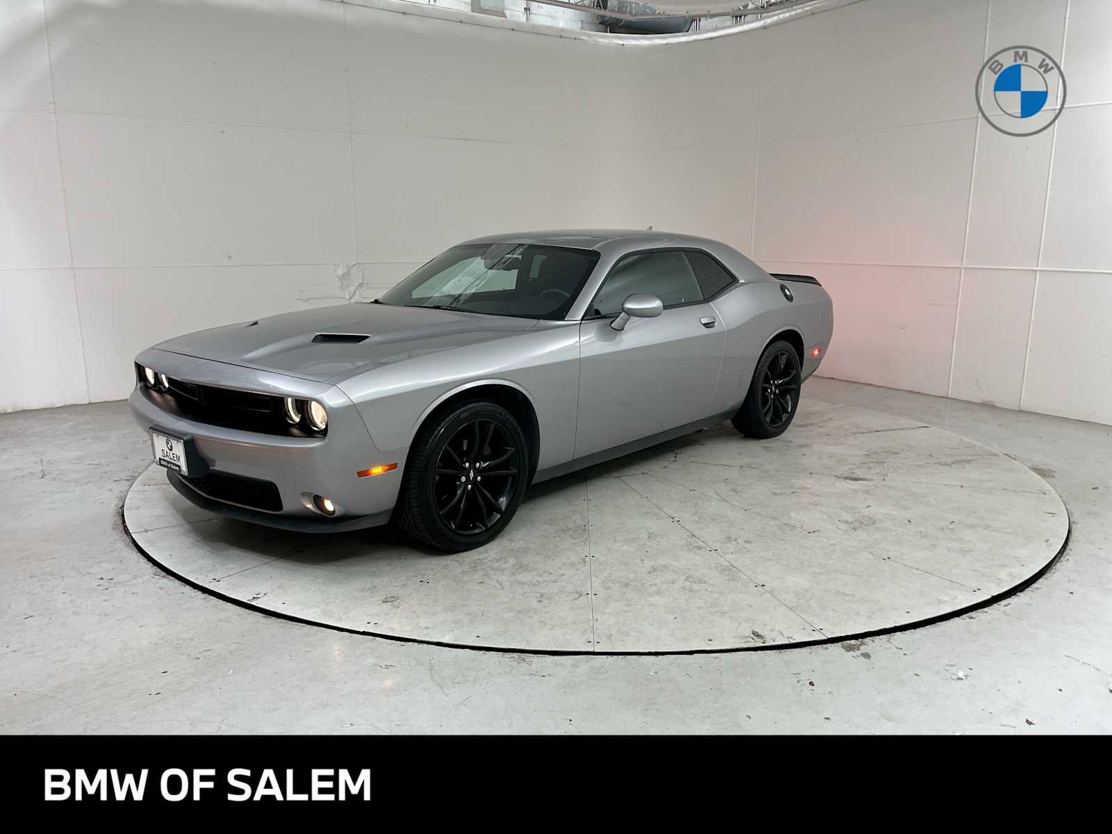 Used 2018 Dodge Challenger SXT w/ Blacktop Package