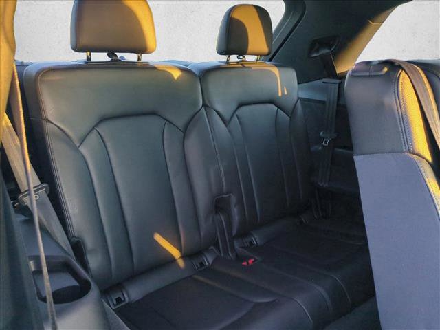 Used 2017 Audi Q7 2.0T Premium Plus w/ Premium Plus Package image 29