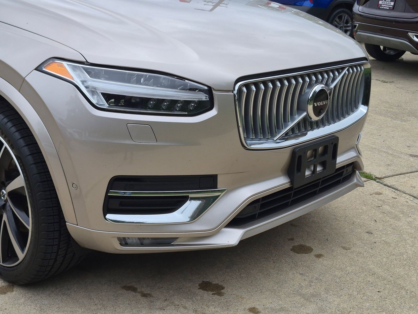 Used 2023 Volvo XC90 B6 Plus w/ Protection Package AWD/4WD image 40