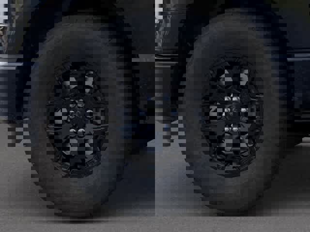 New 2025 Ford F150 Lightning XLT image 19