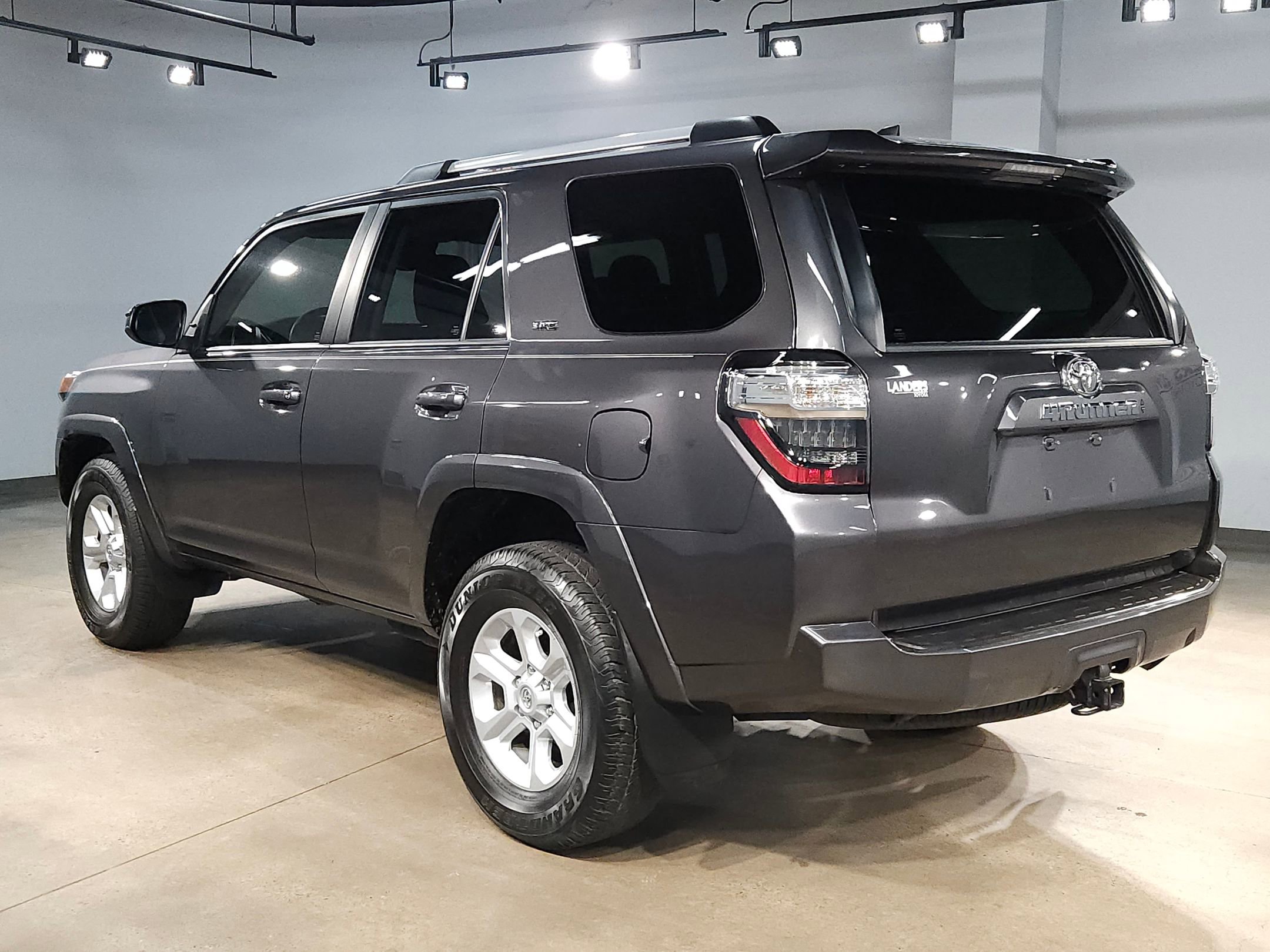 Used 2022 Toyota 4Runner SR5 RWD image 5